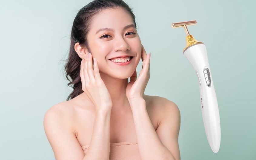 Máy massage nâng cơ mặt K.SKIN KD9060 tăng cường lưu thông máu giúp da mặt săn chắc Máy massage nâng cơ mặt K.SKIN KD9060 tăng cường lưu thông máu giúp da mặt săn chắc