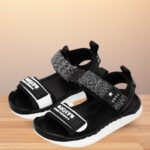 Giày sandal in chữ xám Avakids AC6